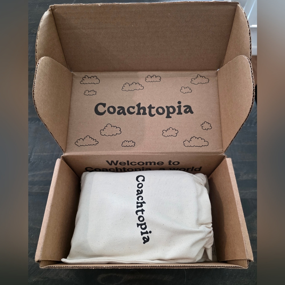 Coachtopia Loop Pouch In Recycled Polyester With Gingham Pattern - Picture 11 of 16